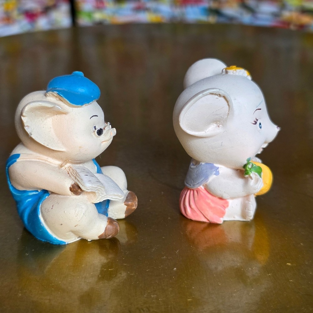 Vintage Anthropomorphic Pig & Mouse Figurines Set Whimsical Animal Pig Core - Picture 2 of 16